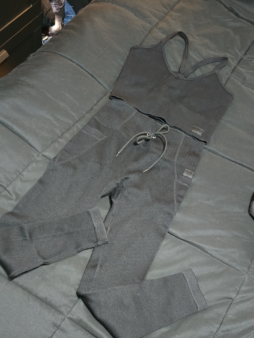 Summer Ray Black High-Rise Ribbed Leggings And Bra SET - Med